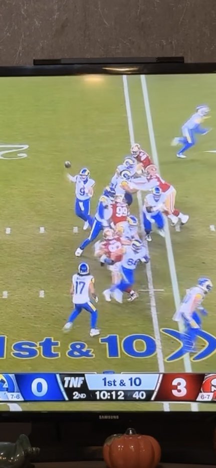 noah_grimmer's tweet photo. @FanaticsBook @DKSportsbook @FDSportsbook @NFL This is a FORWARD PASS. Ball is thrown short of the 23 and caught on the 23. Thats 8 more first half yards for Puka. https://t.co/7MwdR03Ccu