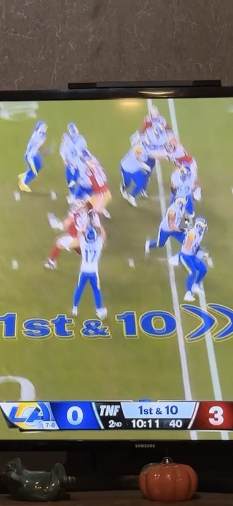 noah_grimmer's tweet photo. @FanaticsBook @DKSportsbook @FDSportsbook @NFL This is a FORWARD PASS. Ball is thrown short of the 23 and caught on the 23. Thats 8 more first half yards for Puka. https://t.co/7MwdR03Ccu