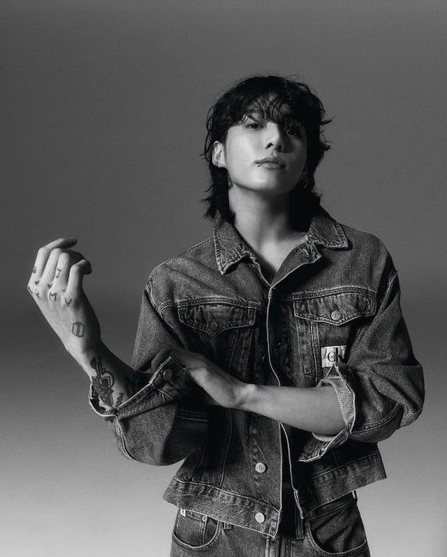 AboutMusicYT's tweet photo. Jungkook wins both Top Kpop Album and Kpop Song at the 2024 Billboard Music Awards. https://t.co/zDOH8MQruX