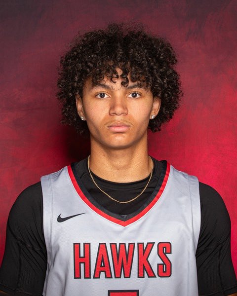 schwab_matt's tweet photo. No. 3 Las Positas 91, Gavilan 66
Sterling Mcclanahan 15 pts
Elliot Mobley 14 pts
Jaden Woodard 14 pts
Jayden Doty 12 pts
Records: Las Positas 11-0, Gavilan 3-9. @CoachGiacomazzi @lpchawks @LPCOfficial @CoastConferenc1 https://t.co/JocXZ8lyGX