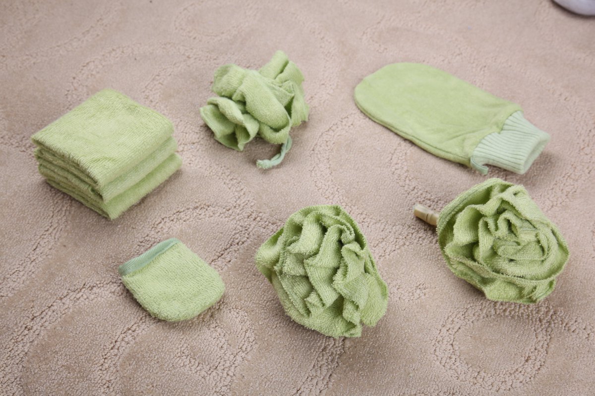 Loofah &amp; Bamboo fiber series.
A whole products series.
Soft and rough for two sides for badycare &amp; bath.

We design &amp; make them.
Eco friendly, healthy &amp; high quality.
I am the original manufacturer makong them.

话题标签#loofah 话题标签#loofahsoap 话题标签#soap 话题标签#luffa