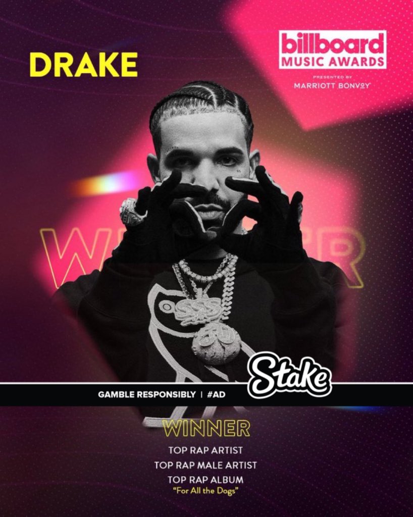 AkademiksTV's tweet photo. Drakes won 3 awards tonight the Billboard Music Awards 

• Top rap artist
• Top rap male artist
• Top rap album — “For All The Dogs” https://t.co/3ED2m6N3rf