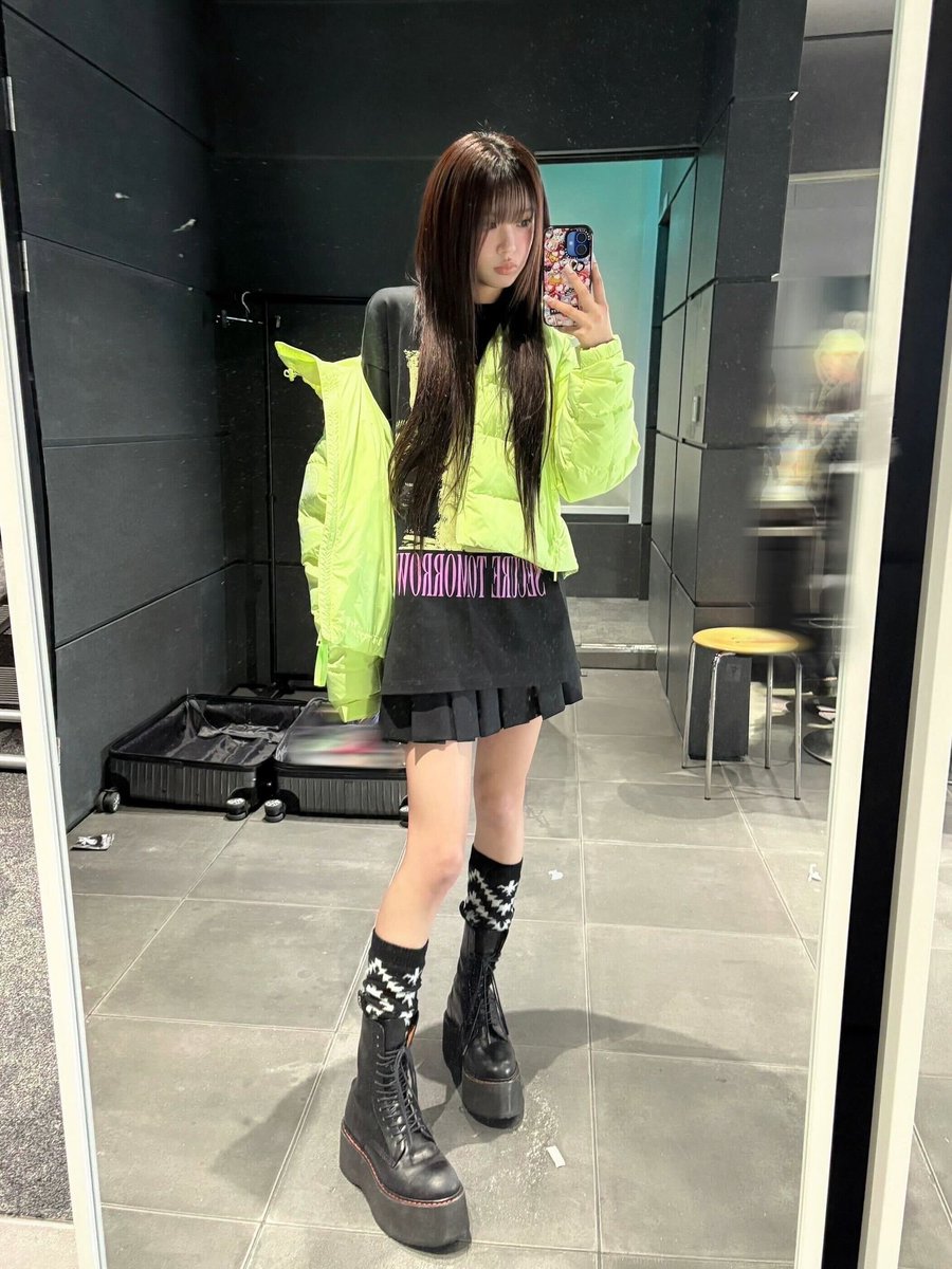 S04KI tweet picture