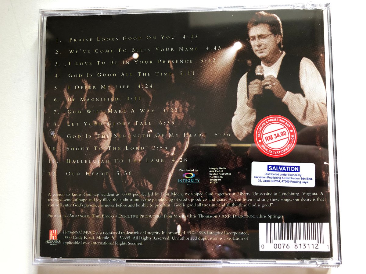 BIML_Bibles's tweet image. 🎵 7,000 voices. One spirit. Infinite praise.Don Moen's 'God Is Good' live album captures pure worship magic at Liberty University!✨ 11 powerful anthems 🎼 Full orchestra &amp;amp; choir 🌟 Professional live recordingGet yours: bibleinmylanguage.com/live-worship-w…
#DonMoen #WorshipMusic"