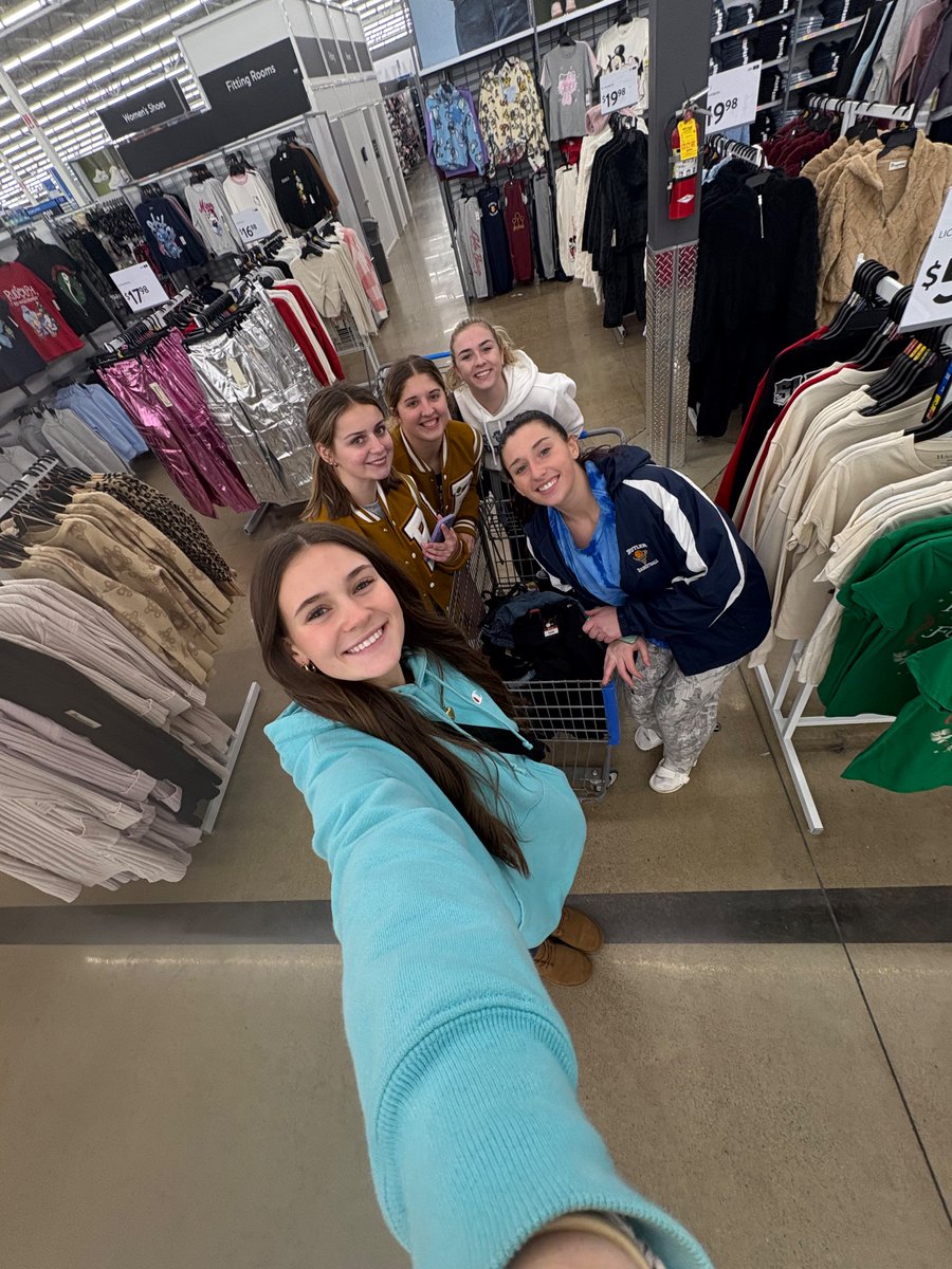 Our seniors went shopping for a student from The Giving Tree, from the <a href="/Butler_Area_SD/">Butler Area SD</a> 

Great to give back and appreciate what we all have. Great job girls!

<a href="/Caseyclouse34/">Casey</a> <a href="/BooherCameryn/">Cameryn Booher</a> <a href="/AmeliaMichae2/">Amelia McMichael</a> <a href="/averymaier31/">Avery Maier</a> <a href="/Sydpatterson1/">Sydney Patterson</a>