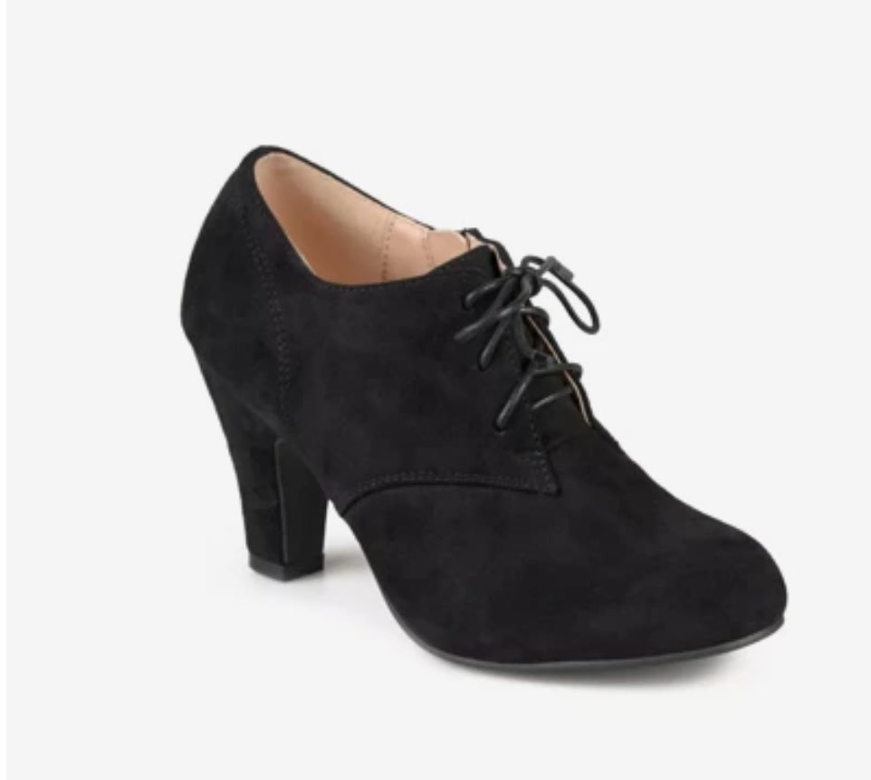 I wanna start wearing shoes like this everywhere I go and bright red lipstick and pretty much go fucking crazy.