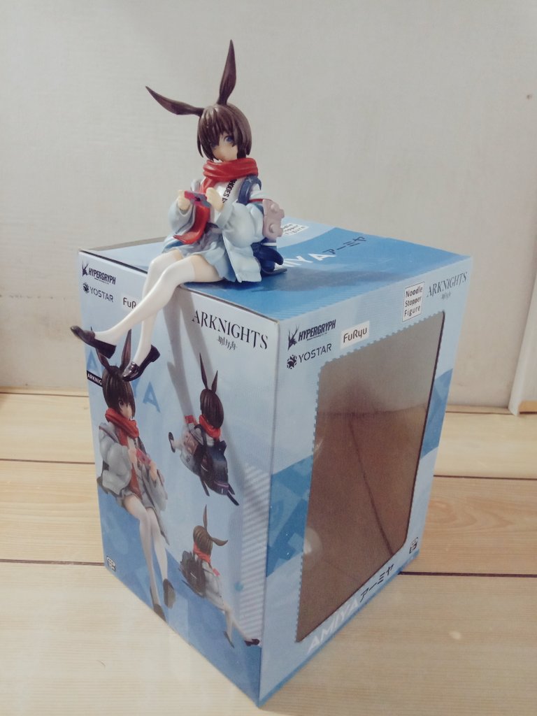 Kiriechan10's tweet photo. WAH! Hi Ina~
This is my 1st figurine Amiya from the game Rhodes Island!
I got this from my 18th debut birthday, it's a gift from my dear friend—now my bf. I was very happy I got this for a gift, Amiya has been my favorite character ever since playing Arknights!

#WAHmbassadorship https://t.co/HLEP0svEMu