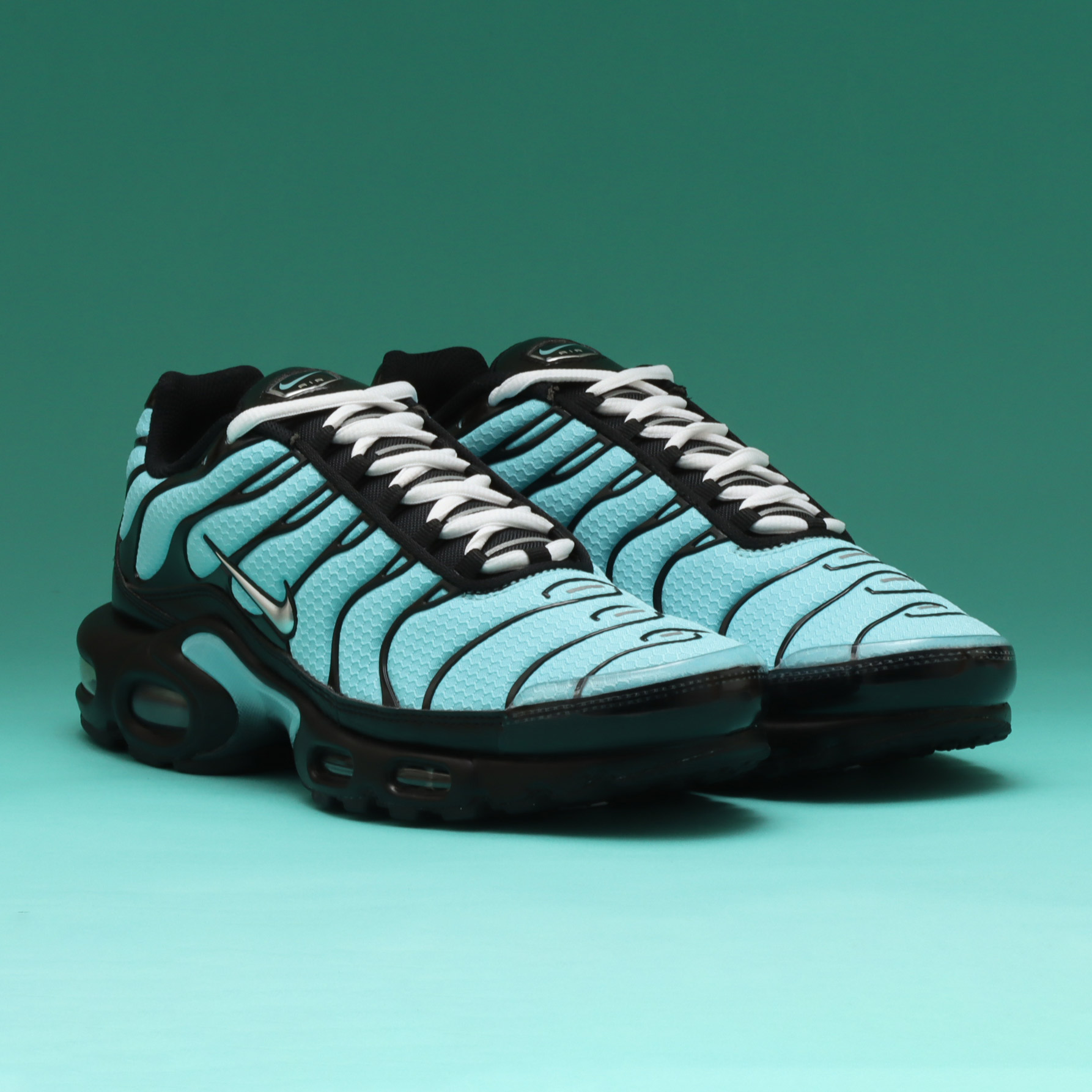 Jual Sepatu Sneakers Pria Nike Air Max Plus- Aqua (cv8838-400