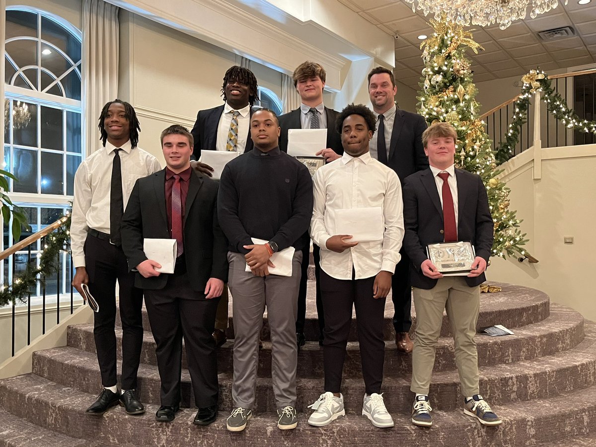 2024 All CCL Blue recipients:

King Liggins, Jimmie Maxson III, Charlie Stec, Aldo Crema, Christian Pierce, Tyler Lofton, &amp; Conner Stack

Congratulations Men!