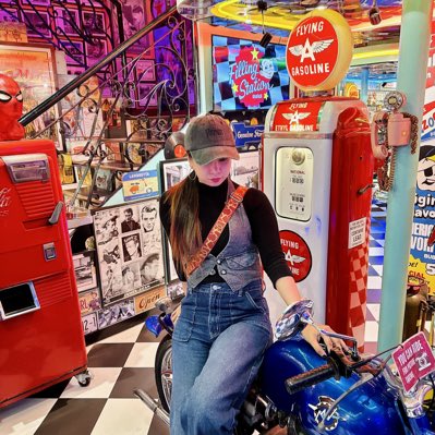EsVeh131819's tweet photo. #WYAT #NEEDSMOOTS #NewProfilePic https://t.co/5qn4nsbuQf