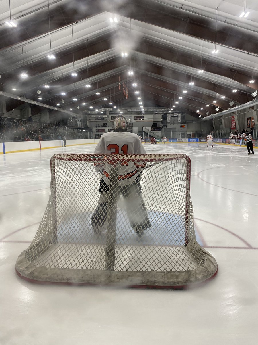 GCant say his name cause he’s a illegal IMMIGRANT) But give him some help, had 40 saves, six goals were made on him… keep in mind he’s only been in the USA for 3 months he doesn’t have a visa he can still get Green carded. #TeamonHisshoulders #ProudIllegalmmigrant