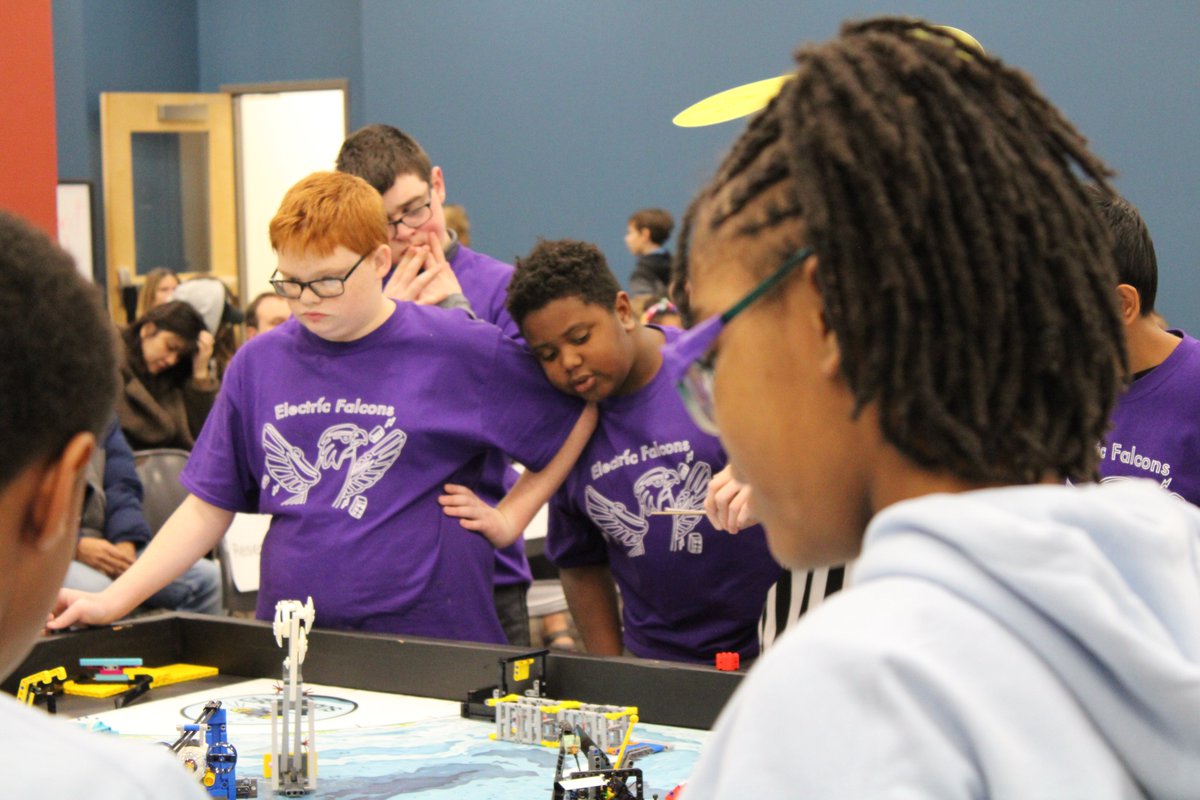 SpectrumEmp's tweet photo. We couldn’t be prouder of Spectrum Empowerment’s FLL Challenge team! They’ve grown so much through this journey, and their hard work and collaboration really paid off. Congratulations to the Electric Falcons (#66793) for being recognized with the Rising All-Star Award! https://t.co/eNGsi2xytx