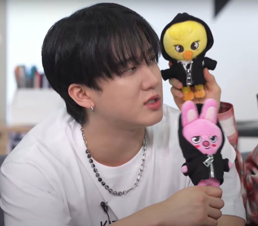 binnieseo1199's tweet photo. Changbin (合 (HOP)" COUNTDOWN LIVE – SKZHOP HIPCLUB)🐷🐰📸
#changbin #straykids #skz #stay #seochangbin
#창빈 #straykidschangbin #skzchangbin #서창
#darkrapper #dwaekki #SKZHOP_HIPTAPE https://t.co/5yG0rV2GD9