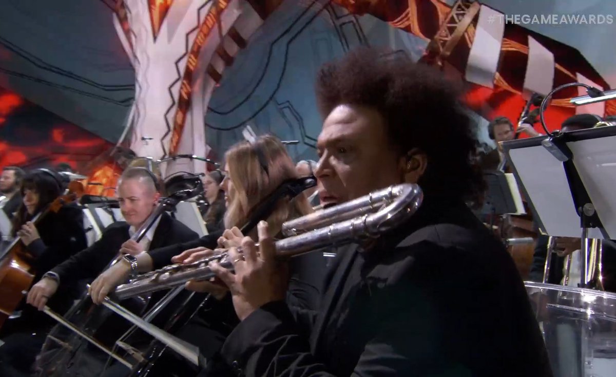 ArcanaLegacy's tweet image. THE KING HAS RETURNED.

HIS PASSION &amp;amp; ENERGY IS INFECTIOUS AND ALWAYS ONE OF THE GREATEST HIGHLIGHTS OF THE ENTIRE SHOW.

We love you "Flute Guy"
@EustachePedro 👑
#TheGameAwards