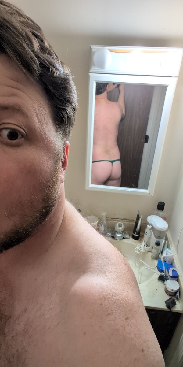 JohannesPsalms's tweet photo. Happy thong Thursday
@andrewchristian
#nsfw #booty #thong #mirrorselfie #hairy #malemodel #hot #sexy #ass #OFfree https://t.co/HTZkzUIC61