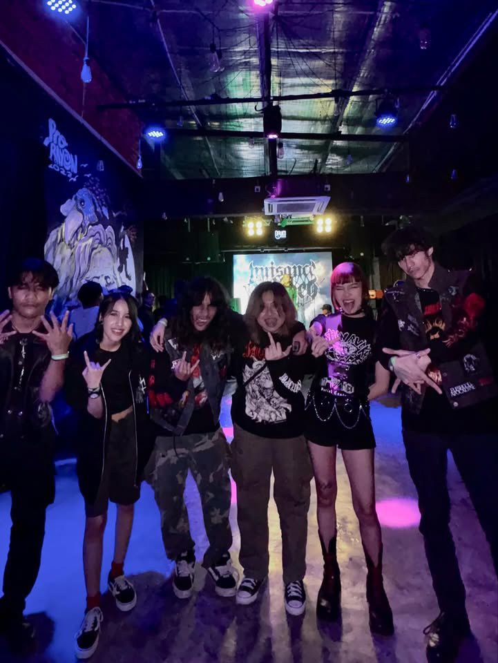 RottenRuckus's tweet photo. What a way to end 2024!!! We had so much fun meeting and hanging out with some old and new friends. Thank you so much Zaki for inviting us and congratulations on your Nuisance Drilled new EP. 

Thank you everyone! You're amazing. you know who you're!

#rottenruckus #azabenapcemar https://t.co/rlDcUWtIRR