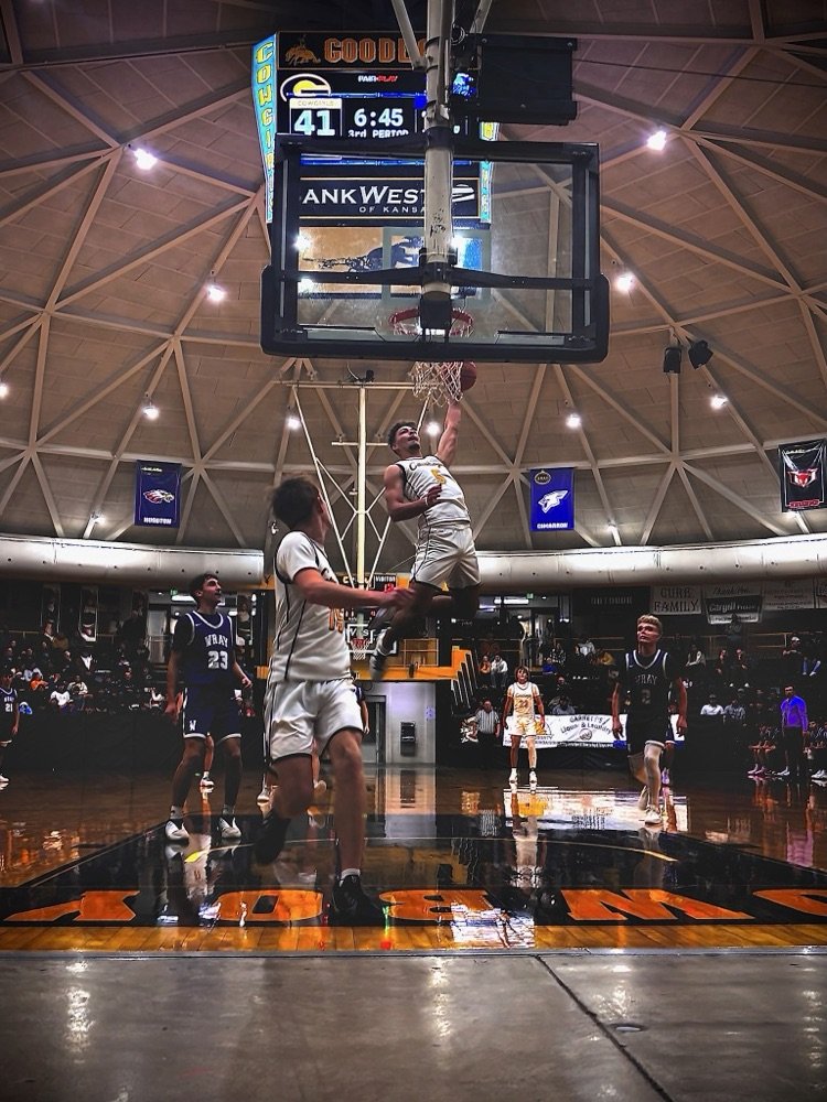 Cowboys and cowgirls both get the win on night one of Topside! Same game times tomorrow vs. Norton!

(Photo credit 5the grader Kaison Gillespie)