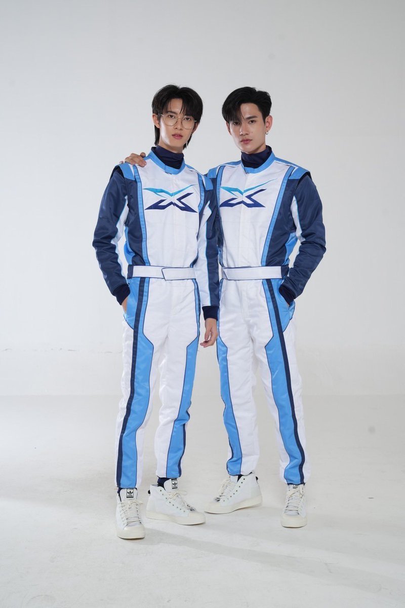 Hello98_th's tweet photo. สิ้นสุดการรอคอย !! CHANGE2561 ORIGINAL เปิดภาพฟิตติ้ง PIT BABE THE SERIES SEASON 2
หล่อเข้มเต็มแม็กซ์ยิ่งกว่าเดิม พร้อมการกลับมาของความรักและความแค้นที่ต้องเอาคืน
🔗https://t.co/iYG2x0I0GD
#PitBabeTheSeries
#PitBabe2FittingDay
#pitbabetheseriesseason2
#CHANGE2561 https://t.co/NBy6JWpXSc