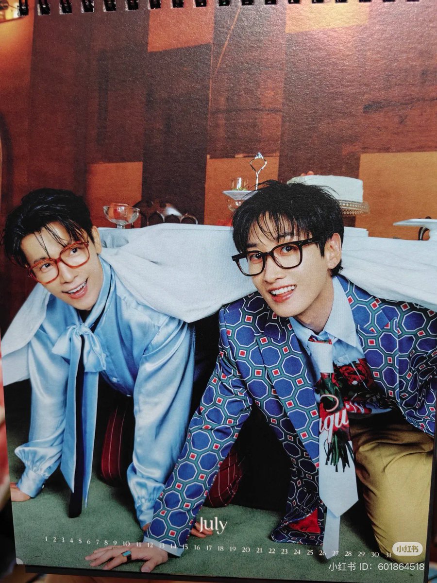 ShaleHaeHae's tweet photo. Look at them 😍

#donghae #동해 #eunhyuk #은혁 https://t.co/5utrJyBSgF