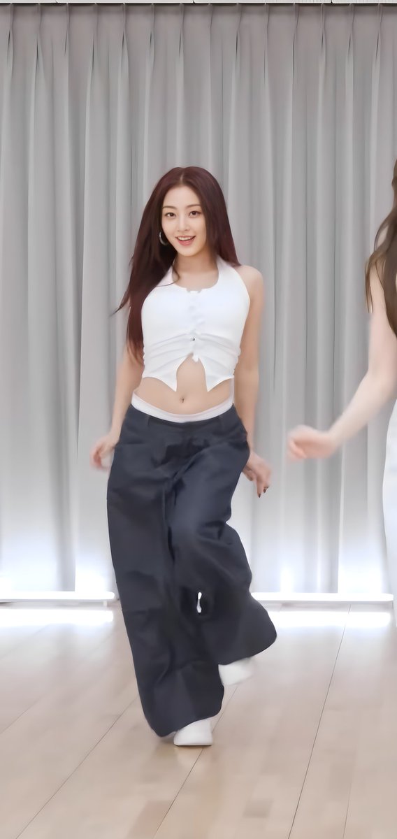 ForeverTwiceOT9's tweet photo. Dance practice -- Jihyo. Part 8

FULL SCREEN WALLPAPERS.

Go to my Google drive and download 40000 HD Twice photos for free.
https://t.co/ruQRorN6fr…

#TWICE #트와이스 #ONCE #원스 #OT9
#지효 #ジヒョ #JIHYO #志效 https://t.co/cMp6nlvZ6X