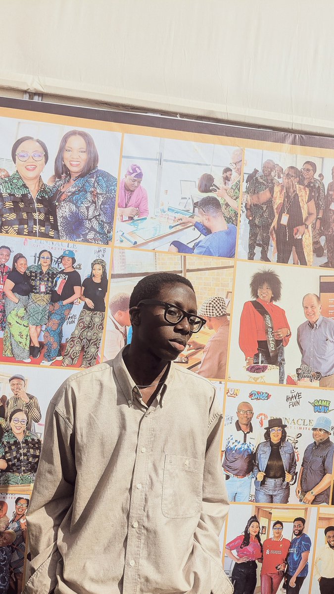 promiseao's tweet image. Hw far, where my turtle birds, Patridge, French hens, Geese???
😒

#promiseao #thesheep #visualidentitydesigner #videogeek