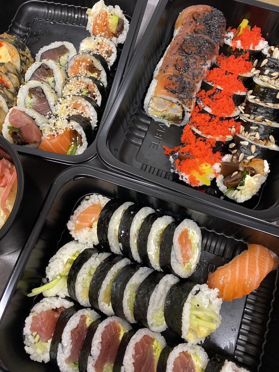 być nie mieć tweet media