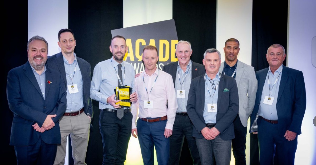 Lindner_Prater's tweet photo. Awards News🏆

The Co-op Live arena is very deserving  in winning the 'most innovatve product' at the Facade Awards 2024! 🎉

A huge congratulations to everyone involved – a superb all-round team effort! 👏

#AwardWinning #CoopLive #FacadeAwards2024 #CGLSystems  #Manchester https://t.co/FAWS0Vd5nI