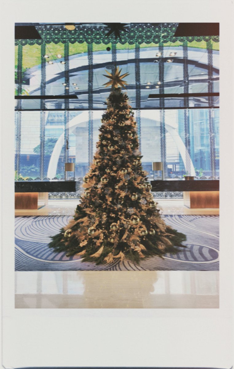 lenalll_07's tweet photo. Udah mau natal aja... 🤔 https://t.co/A9BqXXOjLL