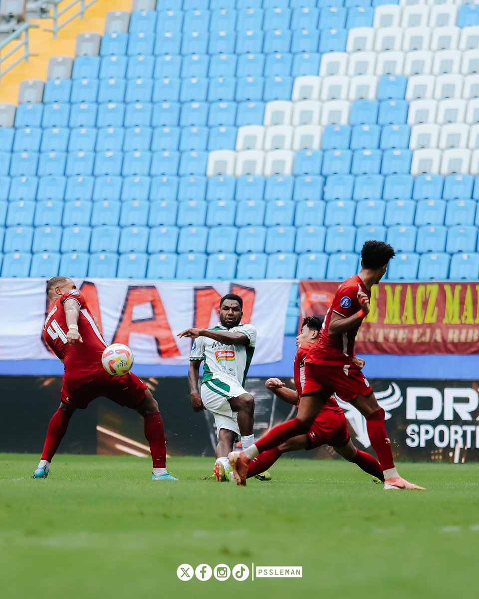 PSSleman's tweet photo. Tertinggal di babak pertama, waktunya bangkit dan kejar ketertinggalan di babak kedua!
#PSS #COSE #PSMvsPSS #PSSday https://t.co/icP0IDmm5t