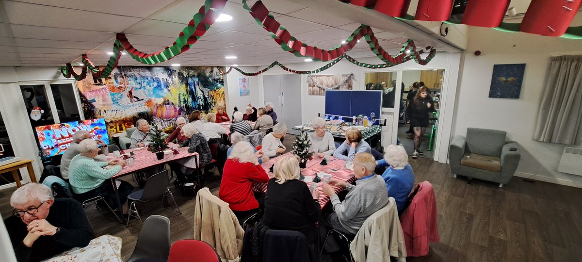 We are incredibly fortunate to have such a wonderful and generous bunch of people supporting us year in, year out and this is our little way of giving something back to them. Big thanks to everyone who got involved in what proved to be another great, festive afternoon 🥰