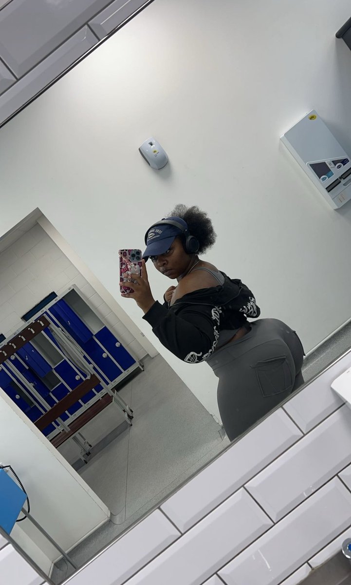 DaKaysz's tweet image. Get me back in the gym. I’ve been slacking 😭😭😭