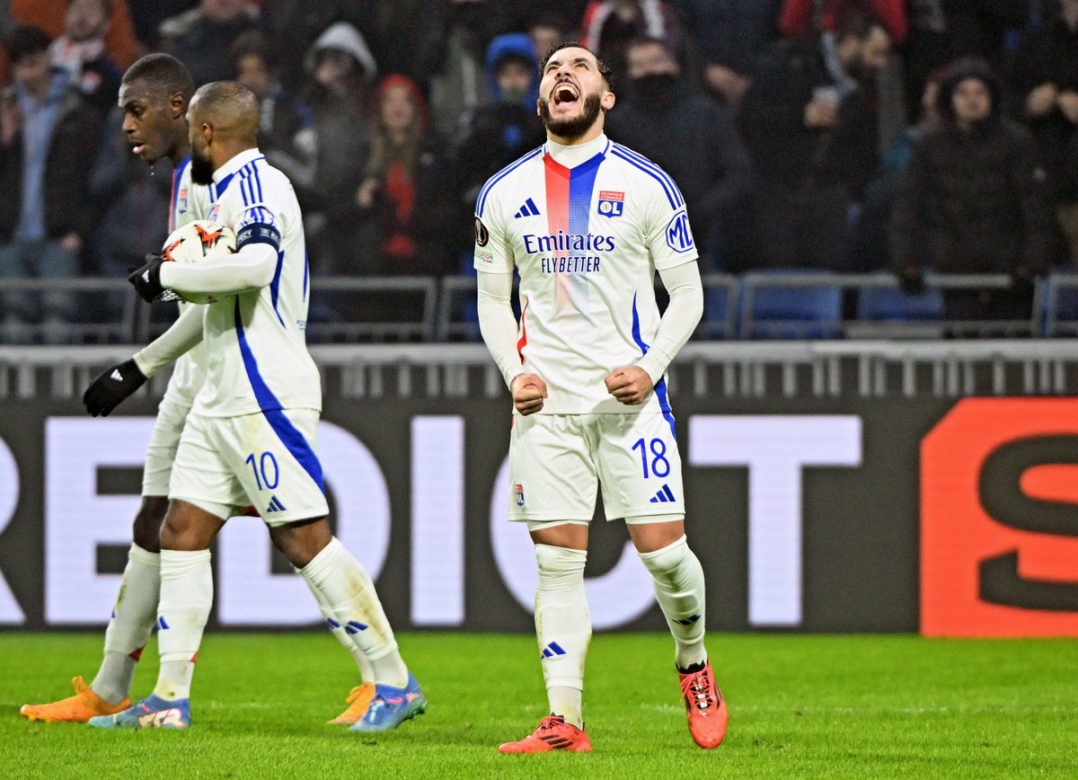 OL__Plus's tweet photo. En images. Festival offensif de l'#OL contre #Francfort, les Gones en bonne position en Ligue Europa
#Photos #OLFRA
(Le Progrès : https://t.co/HRu8rnJSfy) https://t.co/E3KxLnAmAA