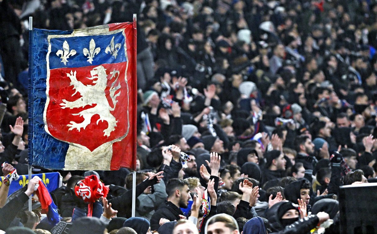OL__Plus's tweet photo. En images. Festival offensif de l'#OL contre #Francfort, les Gones en bonne position en Ligue Europa
#Photos #OLFRA
(Le Progrès : https://t.co/HRu8rnJSfy) https://t.co/E3KxLnAmAA