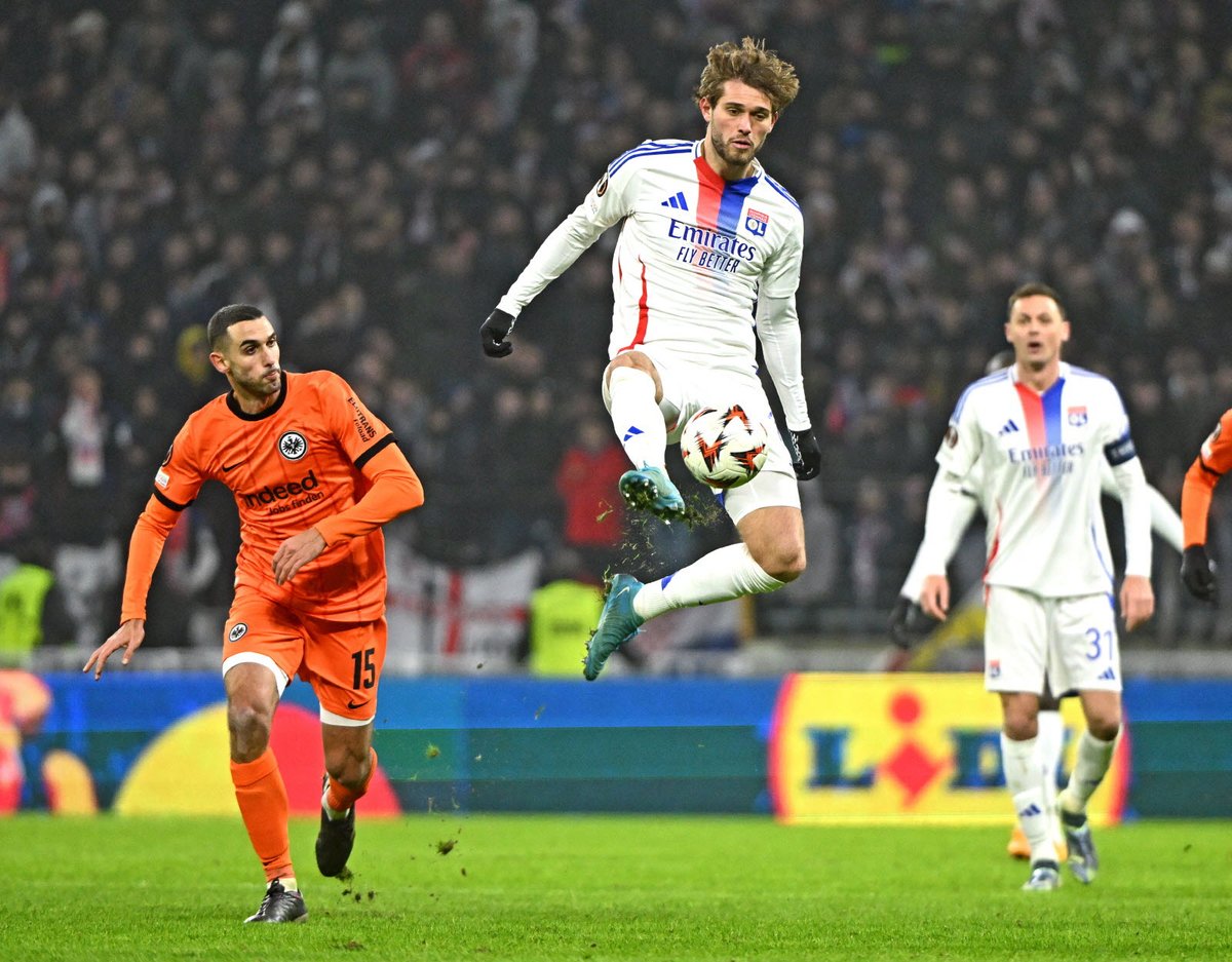 OL__Plus's tweet photo. En images. Festival offensif de l'#OL contre #Francfort, les Gones en bonne position en Ligue Europa
#Photos #OLFRA
(Le Progrès : https://t.co/HRu8rnJSfy) https://t.co/E3KxLnAmAA