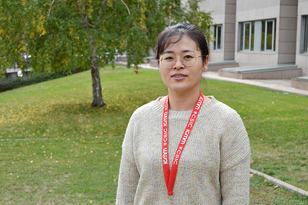 Instituto de Ciencia de Materiales Madrid - CSIC (@icmm_csic) on Twitter photo Meet Qianqian Wu, a new predoctoral researcher at the <a href="/2d_foundry/">2D Foundry</a> group icmm.csic.es/en/new-people/… Meet Qianqian Wu, a new predoctoral researcher at the <a href="/2d_foundry/">2D Foundry</a> group icmm.csic.es/en/new-people/…