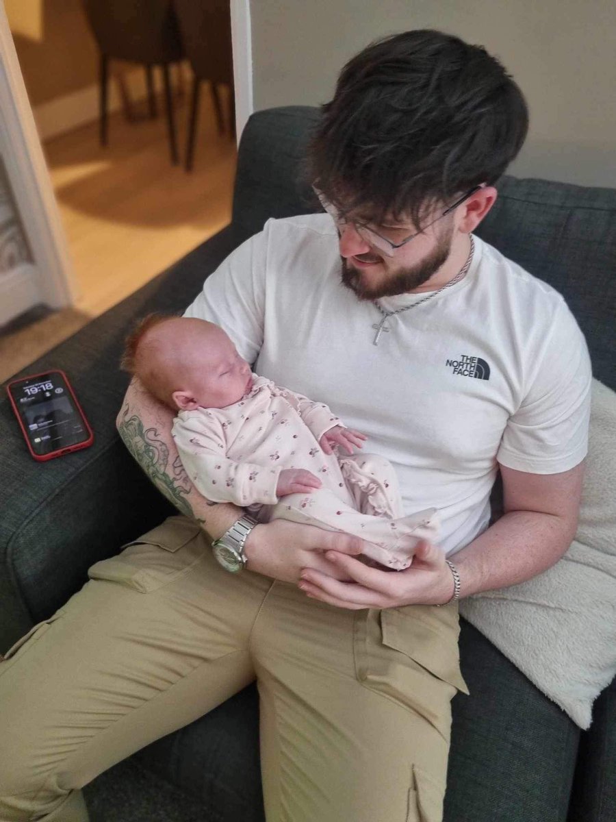 ethan ⊹ tweet media