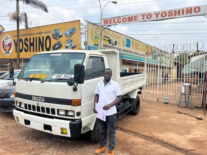 UgandaJp6823's tweet photo. We appreciate your purchase of ISUZU Forward Juston dumper. +256777049069 Call or WhatsApp
https://t.co/xBGrFV1y17
#yoshinotrading #isuzu #isuzuafrica #isuzuuganda #forward #juston #forwardjuston #dumper #tipper https://t.co/VbR0CvSuaI