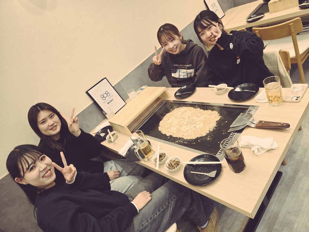 kansyahps's tweet photo. もんじゃ焼きを食べにいきました。女性講師が多いですが引き続きご応募お待ちしています！
#阪大 #近大 #公立大学 #放射線技師 https://t.co/0wBBAuG4gC
