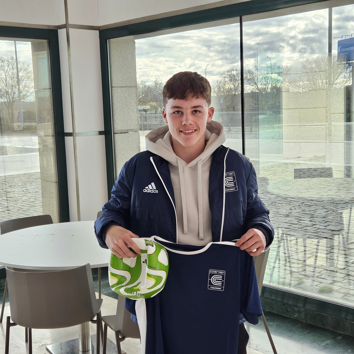 scotlandcoerver's tweet photo. @LivingstonFcBc @heartswomenfc @accieswfc Boys PLAYERS PLAYER
After a team vote, and making it a double award, the winner is Lennon of @CelticFC
Lennon was also our top goalscorer. Congratulations
#coerverkid https://t.co/D6G1CONk01