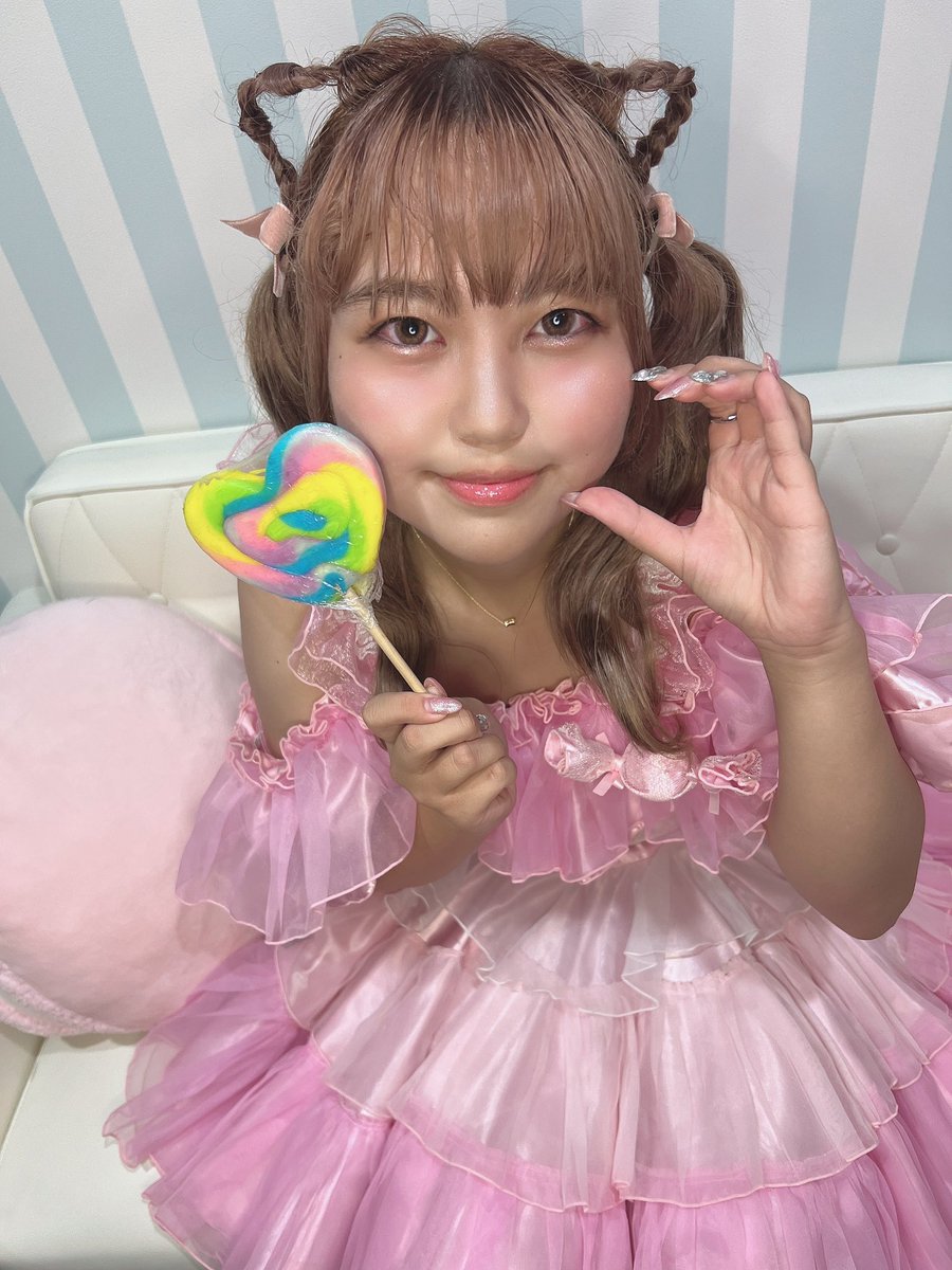 marblecandymilk's tweet photo. 12月13日（金）出勤キャスト🍼🩵

19時〜
きさら@mc_kisara 
いちご

本日も19時よりオープンです！
ご来店お待ちしております🍭 https://t.co/uuhLUhICOy