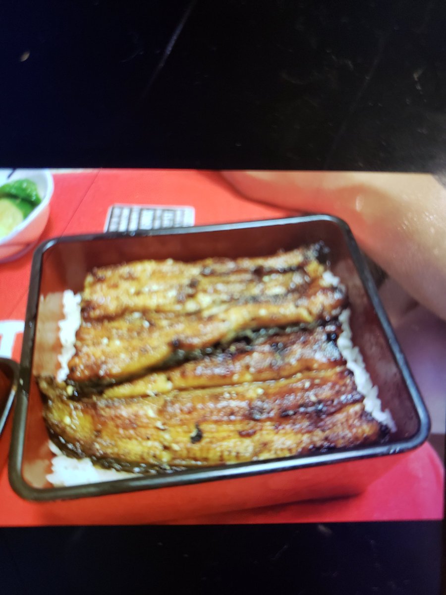 Zero3Zero30922's tweet photo. 体力付けるために、

鰻食いに　頂きます! https://t.co/71rTeMt5QM