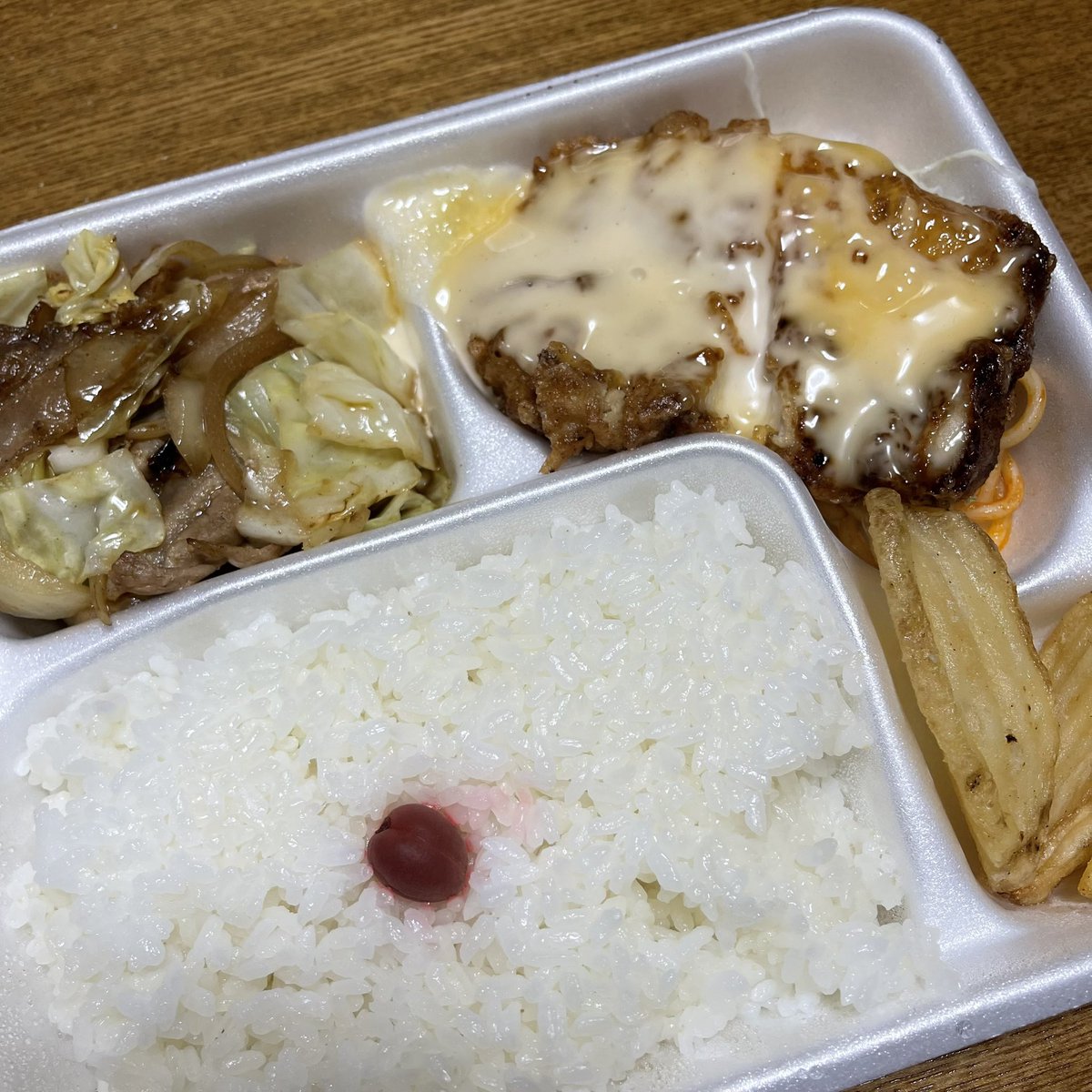 bitzer__'s tweet photo. ポテサラじゃなくてポテトは初めてｖ（＾＿＾ｖ）♪ https://t.co/CnYbbLuNOI