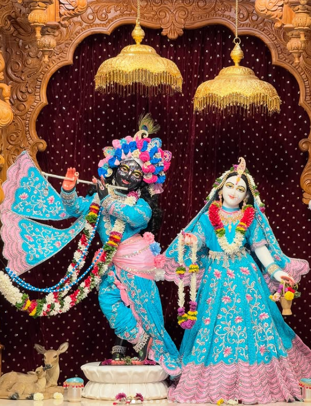 GaurangaDas's tweet photo. Lord Krishna is like the sun. 
He may not always be visible, but His light is always there, guiding you through every moment. 
Trust in Him, and you’ll never lose your way.🙏💙😇 https://t.co/ptA45wZuV8