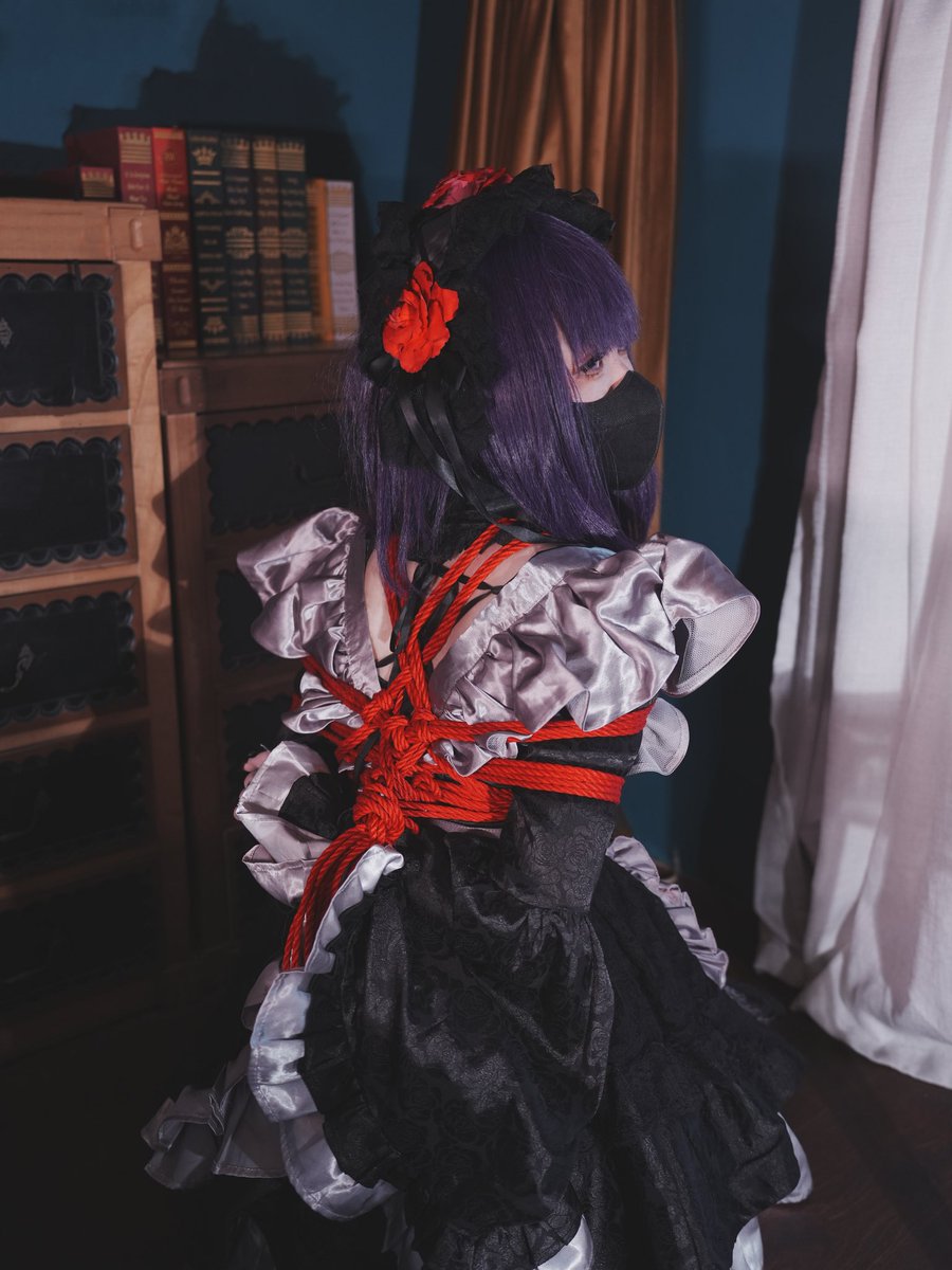 SeiyaShibari's tweet photo. 「Cos&amp;黑江雫」

紧缚警告！
成为主人私人玩物的小雫
M:@AsanoMio_0 
P:@SeiyaShibari https://t.co/ATQBIK7vt2
