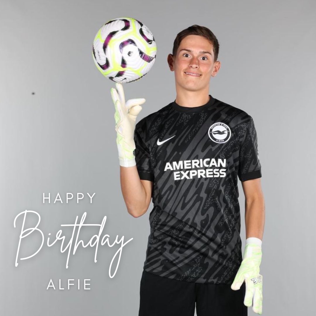 gaz_1978's tweet image. Happy 18th birthday Alfie. So proud of the man you’ve grown to become. Keep on smashing it. #ProudDad #BestMate