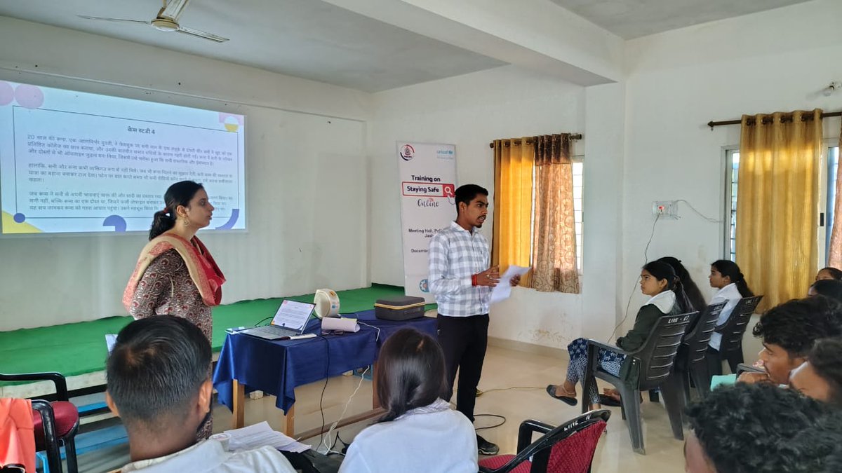 ylacofficial's tweet photo. 🧵🌐 Building a Safer Digital Future🌟
In collaboration with @UNICEFIndia and the Jashpur Police Department in Chattisgarh, @ylacofficial ) proudly launched the #ClickSafe initiative to combat cyber-enabled crimes and create a safer digital space for children. https://t.co/ncOIwCN8Ja