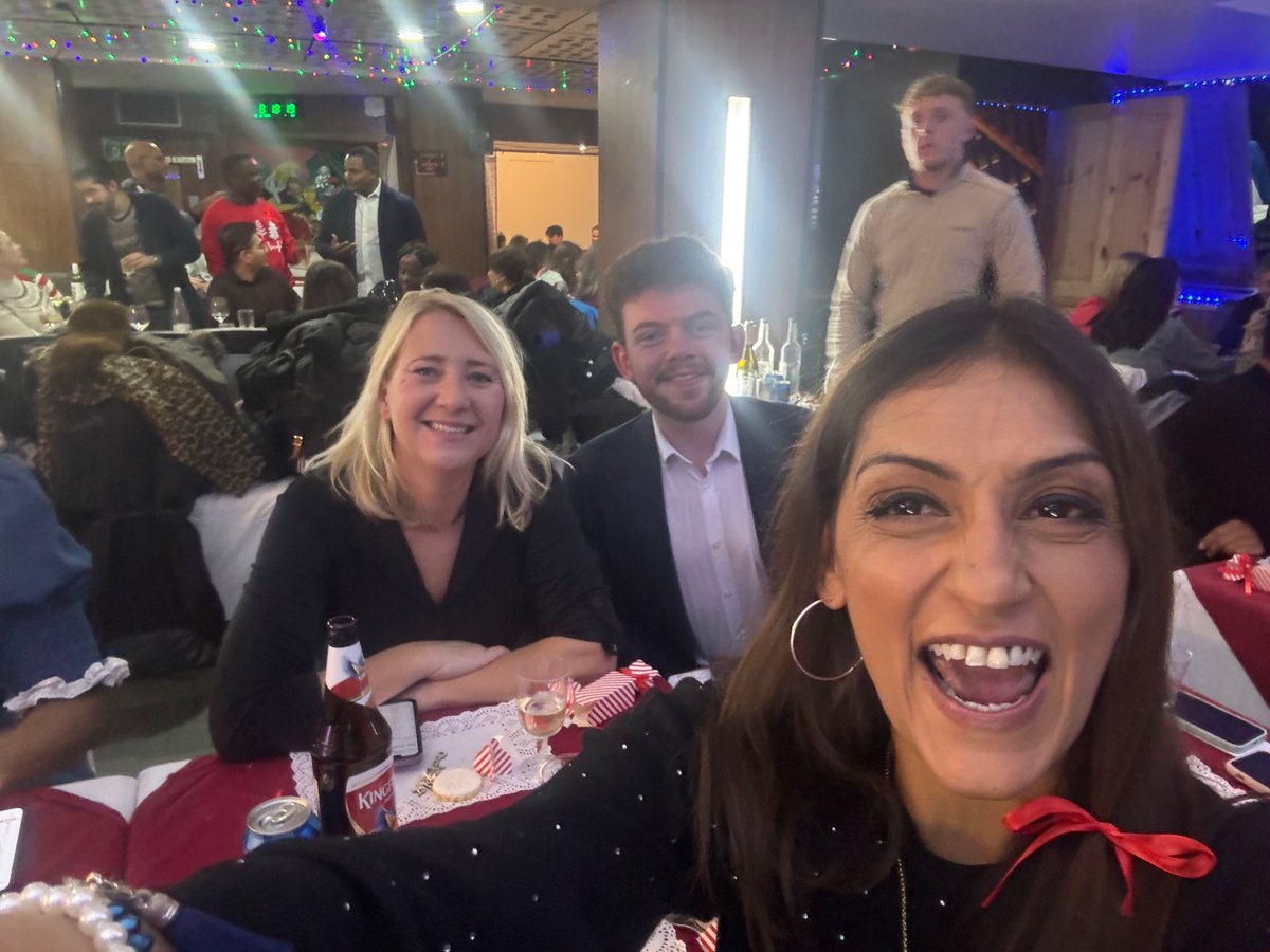 Fabulous night with this lovely, lively lot at ITV London….a small but mighty team that produce top telly! Merry Christmas x ❤️