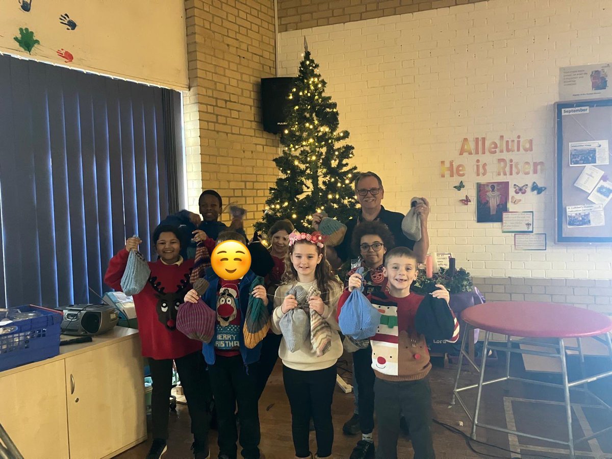 St Anthonys Voluntary Catholic Academy tweet media