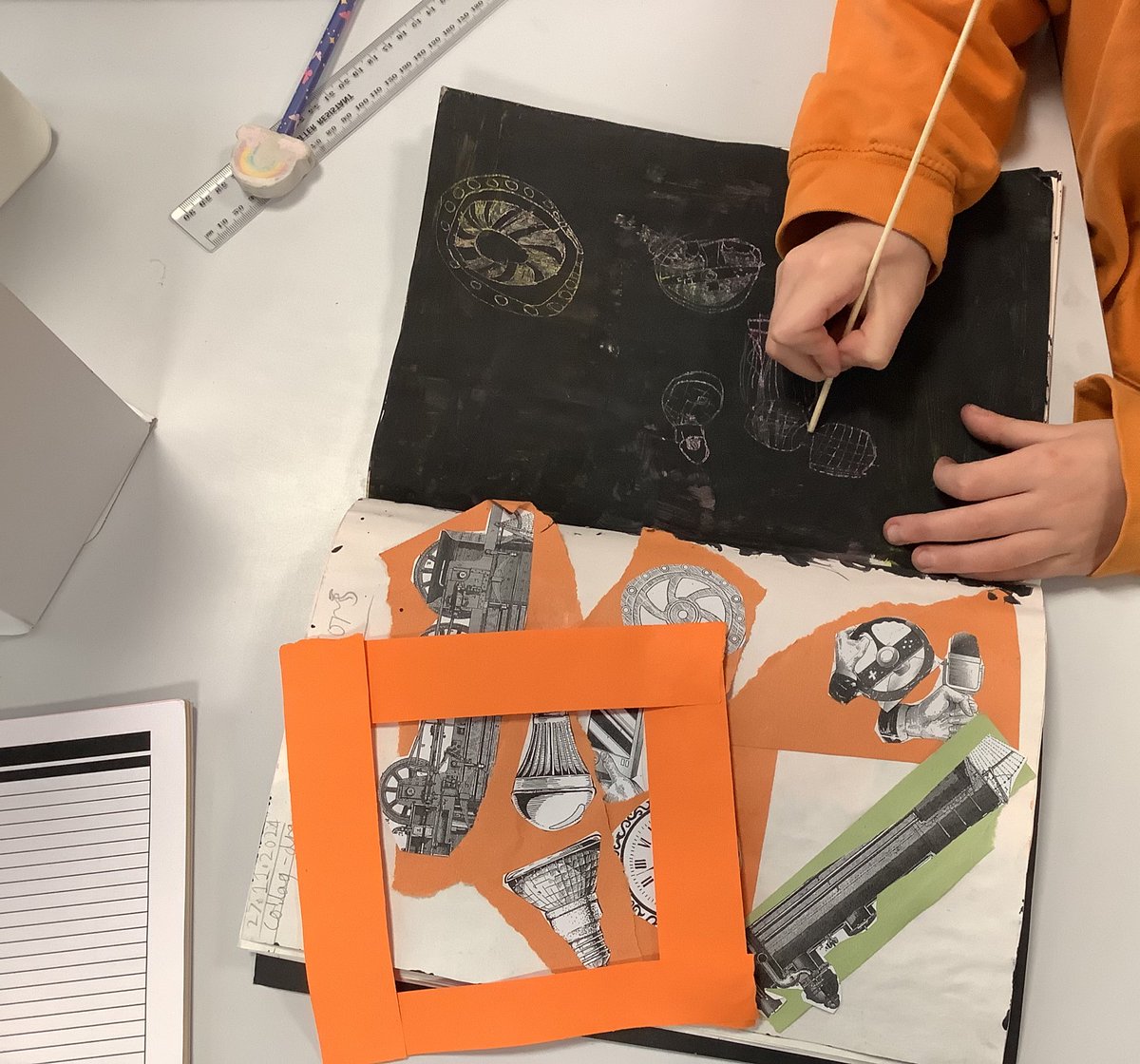 westheathprim's tweet photo. #WHPSClass9 created a piece of art work using etching. The children recreated their composition using hatching and cross hatching. The children created fantastic pieces of art work. #WHPSArt https://t.co/p7WAcu6xIo