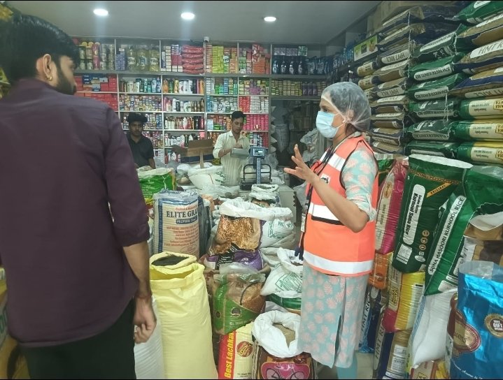 Foodsafety_Slp's tweet photo. On 12/12/2024, the Food Safety Officer of Circle 19 inspected RR kirana and dry fruit shop, SK Nagar and lifted samples. https://t.co/lIqayAg7KT